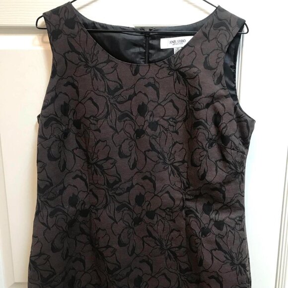 Cute Jones Studio Sleeveless Sheath dress. Brown with Black Floral Pattern - Picture 3 of 14